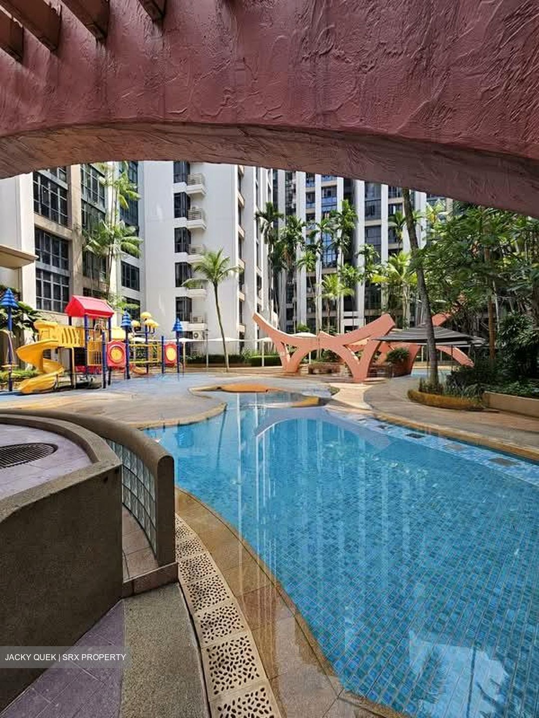 East Meadows (D16), Condominium #561778411